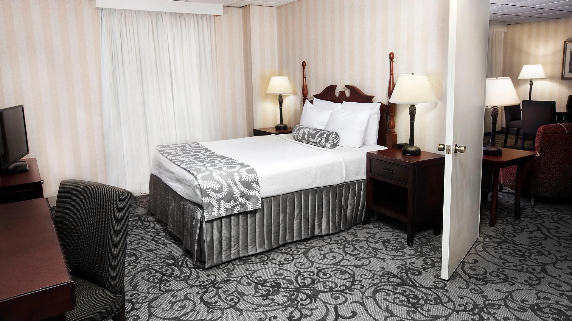 The Brock Niagara Falls Fallsview, Tapestry By Hilton Resort