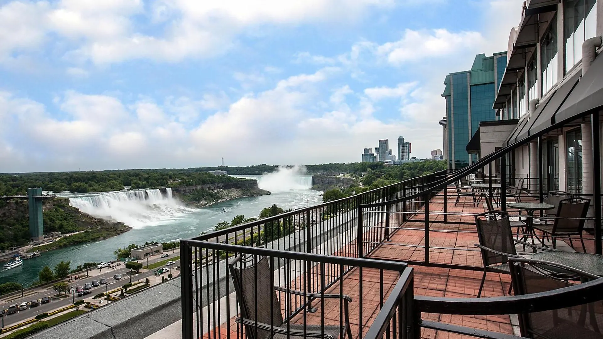 The Brock Niagara Falls Fallsview, Tapestry By Hilton Resort