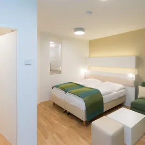 **** Aparthotel Smart Living - Hauptbahnhof - Self Check-in Austria