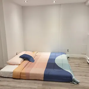 4 Bedrooms Beautiful Townhouse Holiday home