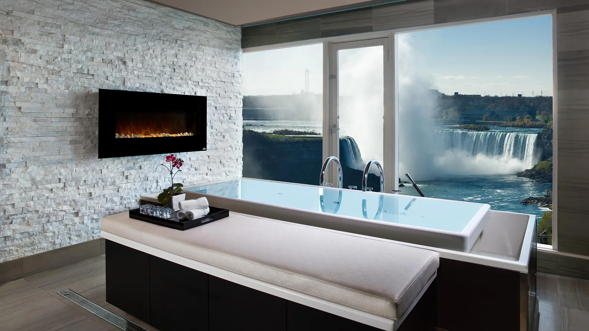 The Brock Niagara Falls Fallsview, Tapestry By Hilton Kanada