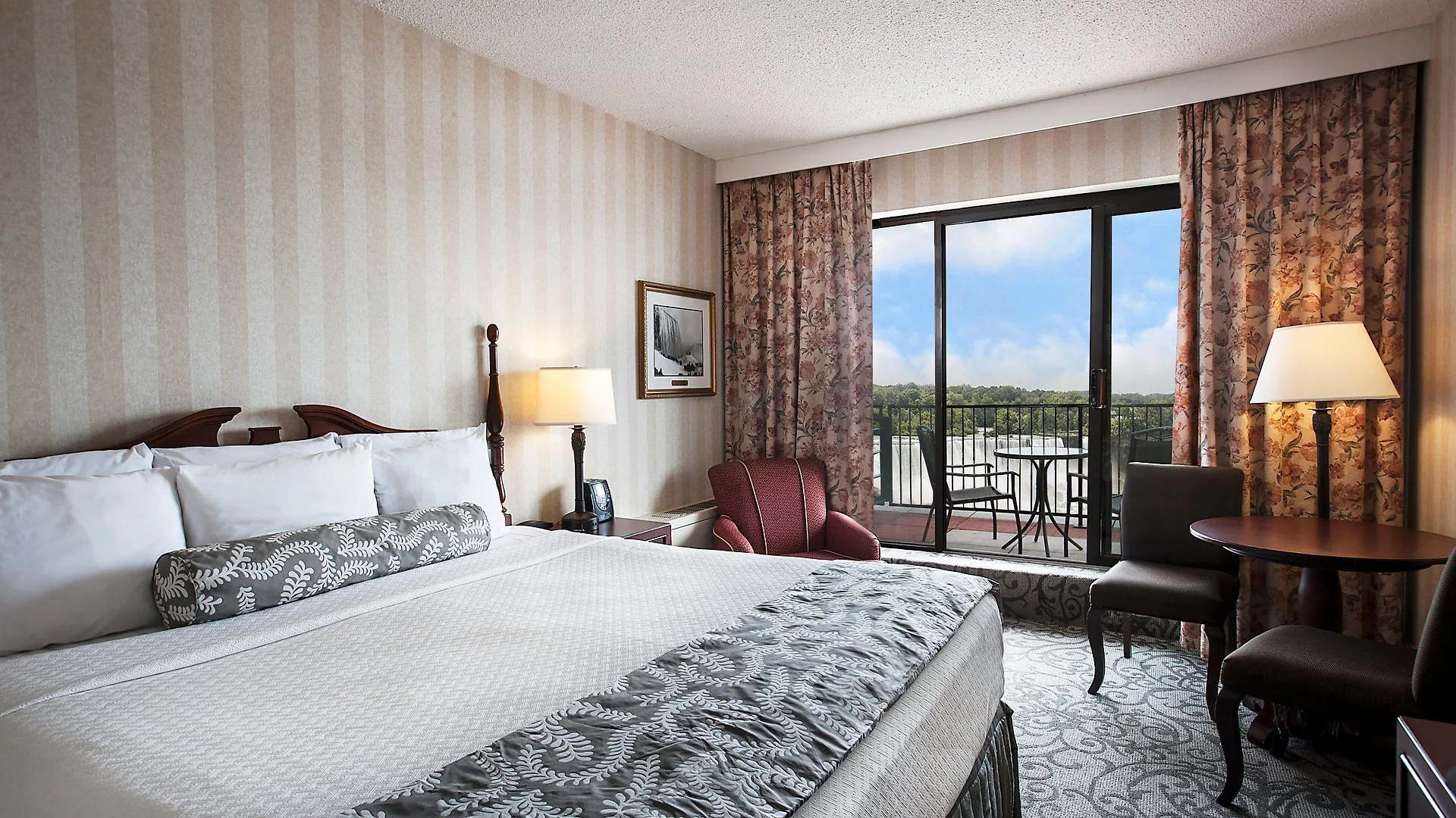 The Brock Niagara Falls Fallsview, Tapestry By Hilton